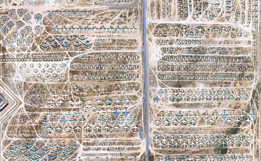 Areal view of the David Monthan Air Force Base housing hundreds of airplanes. 