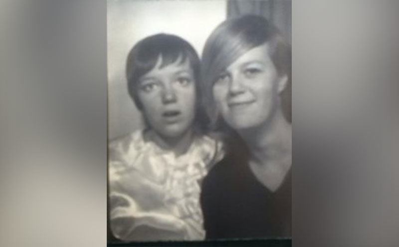 A photo of Helen Claire Frost and her sister Sandy.